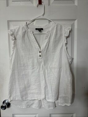 Ellen Tracy White Ruffle-Sleeve Linen-Blend Button V-Neck Camisole